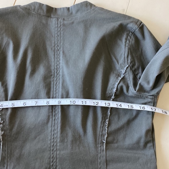 Jolt Military ruffled Jacket - Picture 4 of 14